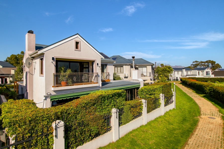 3 Bedroom Property for Sale in Audas Estate Western Cape